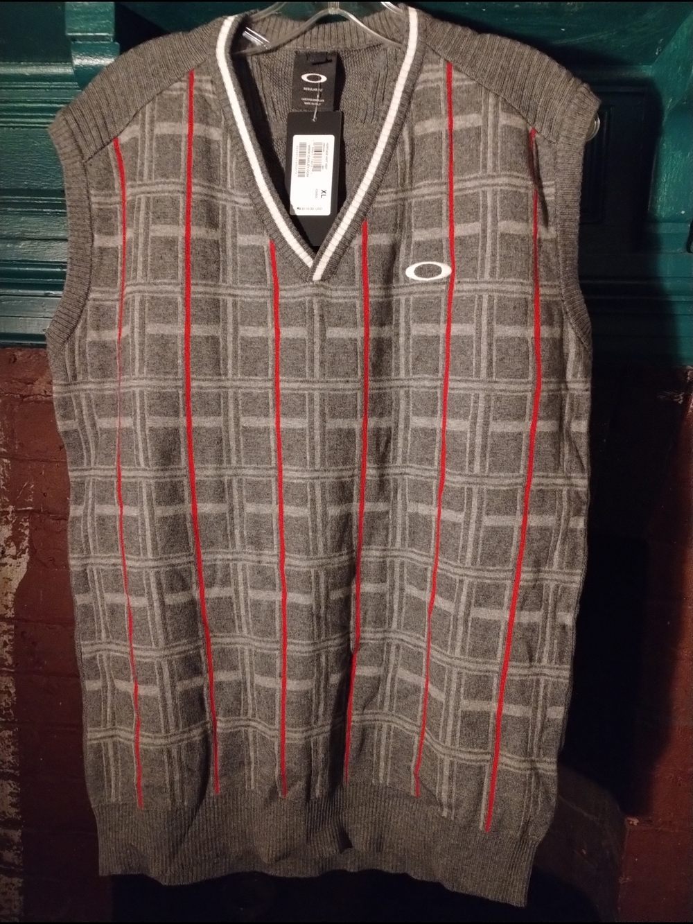 Oakley Gray Plaid Heritage Knit Vest Size XL